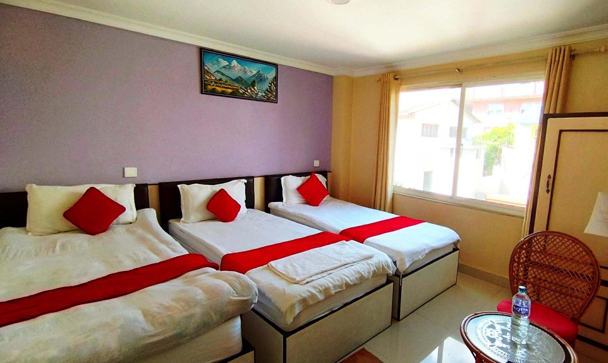 Hotel Tranquil Kathmandu Esterno foto