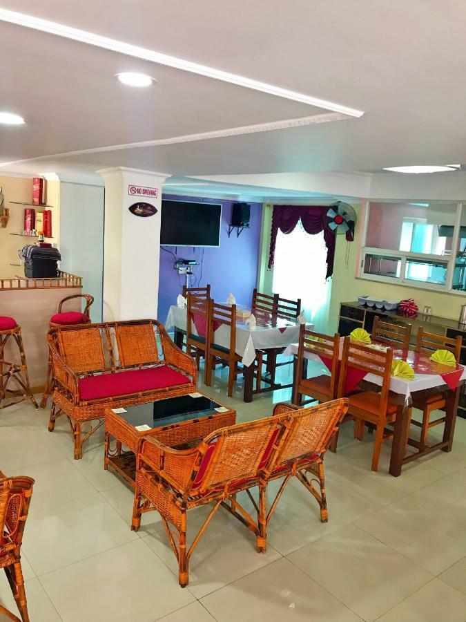 Hotel Tranquil Kathmandu Esterno foto