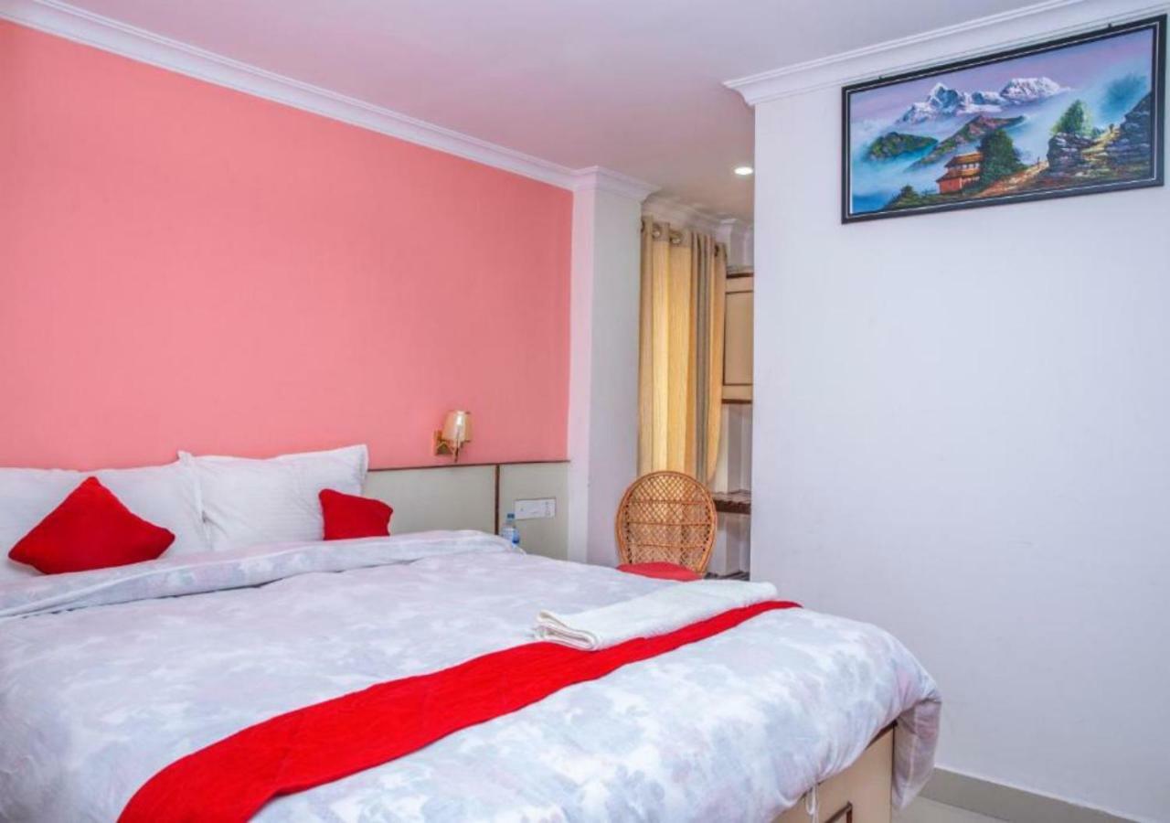 Hotel Tranquil Kathmandu Esterno foto