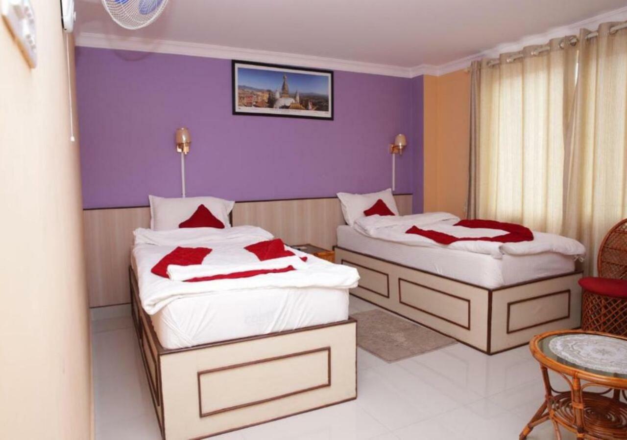 Hotel Tranquil Kathmandu Esterno foto