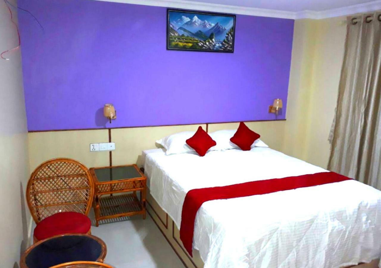 Hotel Tranquil Kathmandu Esterno foto